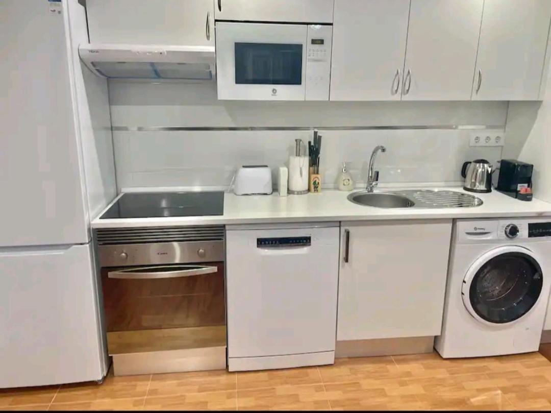 Piso Nuevo Centro Doctor Casal Apartment Oviedo Ngoại thất bức ảnh